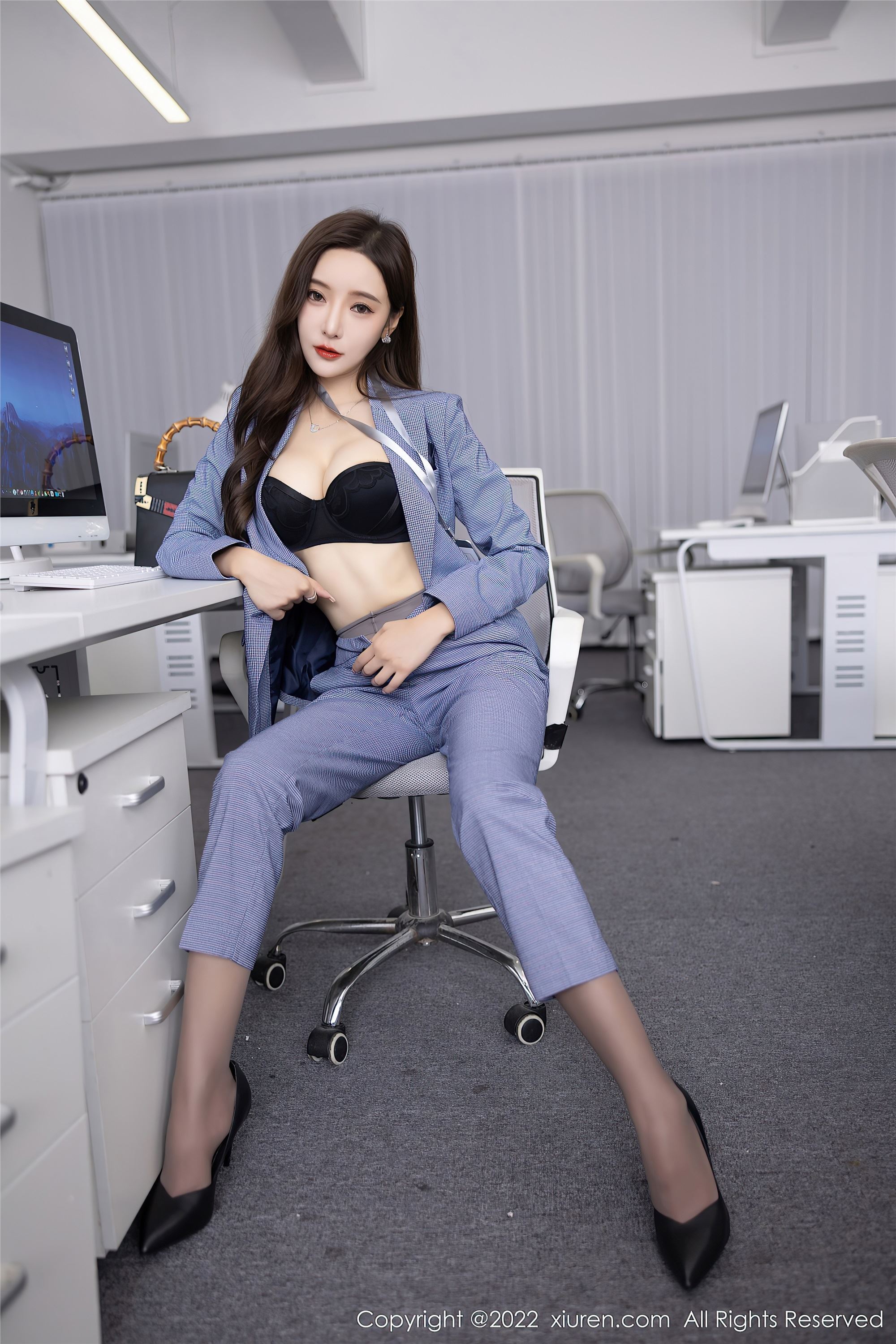 Xiuren秀人网 2022.09.22 NO.5629 王馨瑶yanni